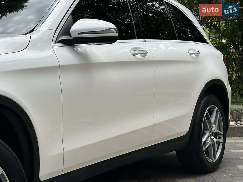 Позашляховик / Кросовер Mercedes-Benz GLC-Class 2018 в Дрогобичі фото 15 Позашляховик / Кросовер Mercedes-Benz GLC-Class 2018 в Дрогобичі