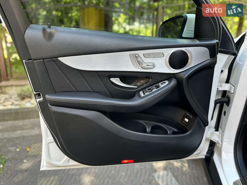 Позашляховик / Кросовер Mercedes-Benz GLC-Class 2018 в Дрогобичі фото 87 Позашляховик / Кросовер Mercedes-Benz GLC-Class 2018 в Дрогобичі