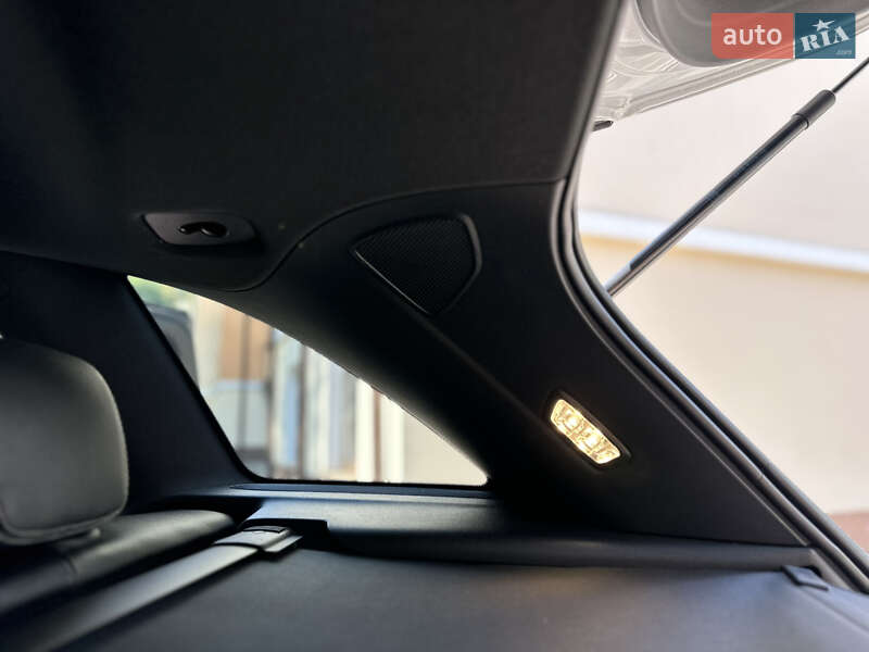 Позашляховик / Кросовер Mercedes-Benz GLC-Class 2018 в Дрогобичі фото 124 Позашляховик / Кросовер Mercedes-Benz GLC-Class 2018 в Дрогобичі