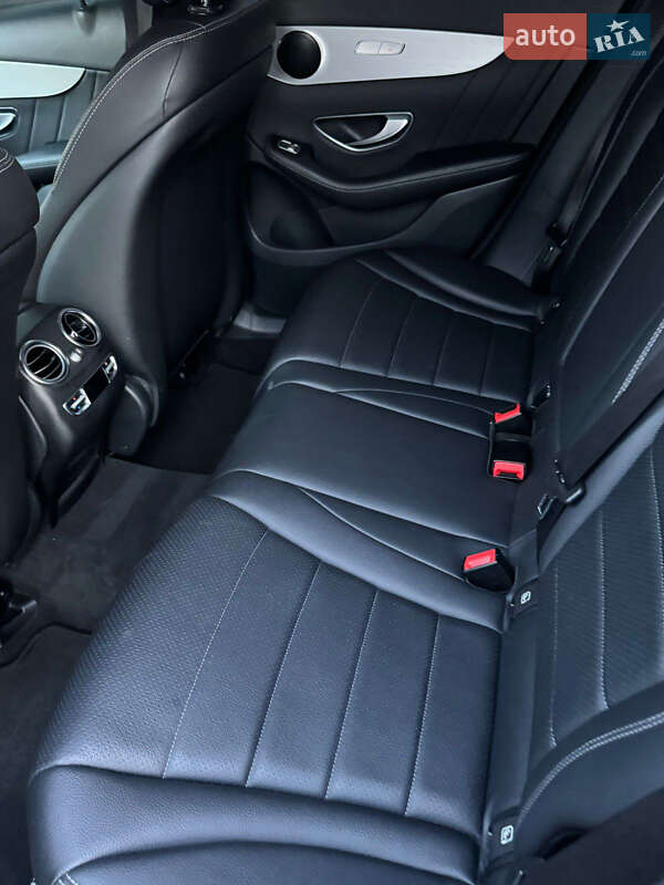 Позашляховик / Кросовер Mercedes-Benz GLC-Class 2016 в Луцьку