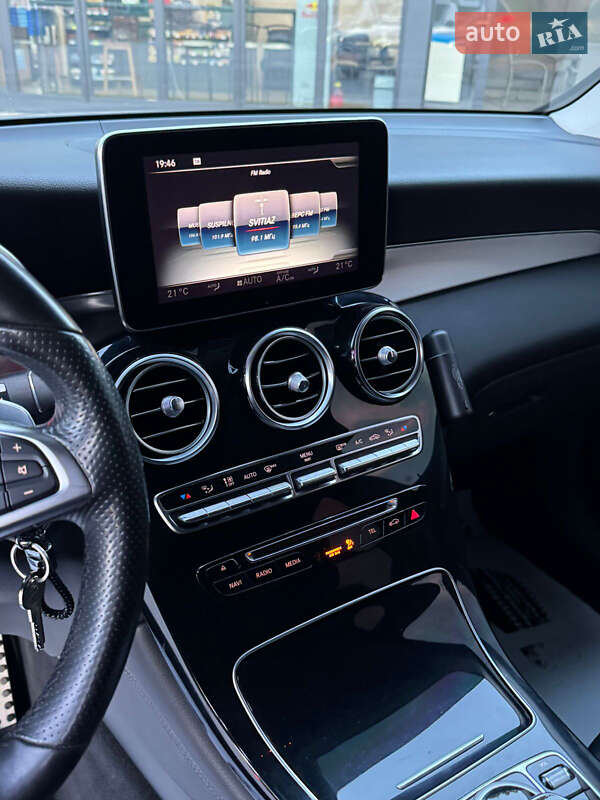 Позашляховик / Кросовер Mercedes-Benz GLC-Class 2016 в Луцьку