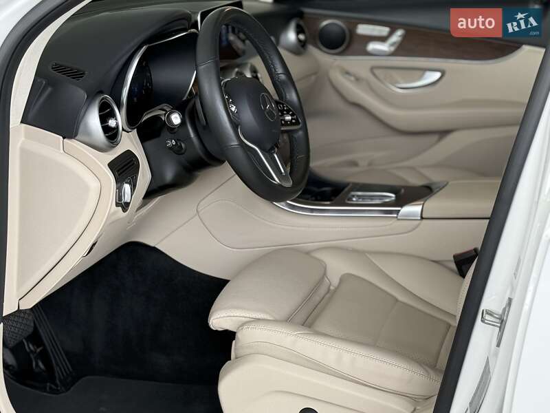 Внедорожник / Кроссовер Mercedes-Benz GLC-Class 2020 в Одессе