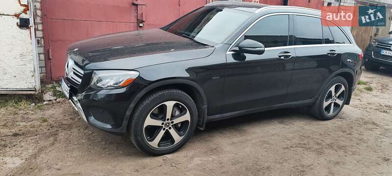 Позашляховик / Кросовер Mercedes-Benz GLC-Class 2019 в Києві