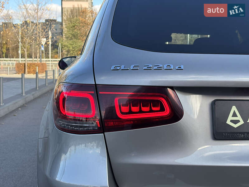 Позашляховик / Кросовер Mercedes-Benz GLC-Class 2019 в Києві