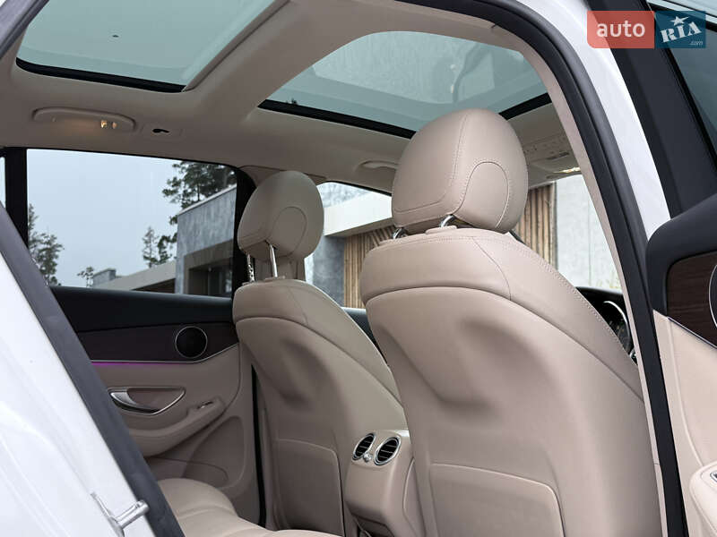 Внедорожник / Кроссовер Mercedes-Benz GLC-Class 2021 в Киеве