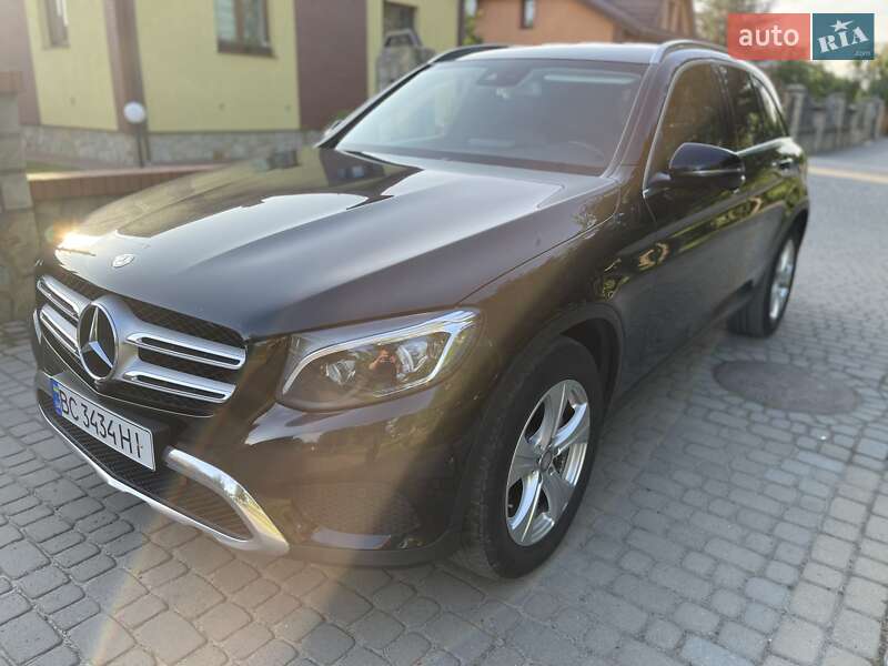 Позашляховик / Кросовер Mercedes-Benz GLC-Class 2016 в Львові
