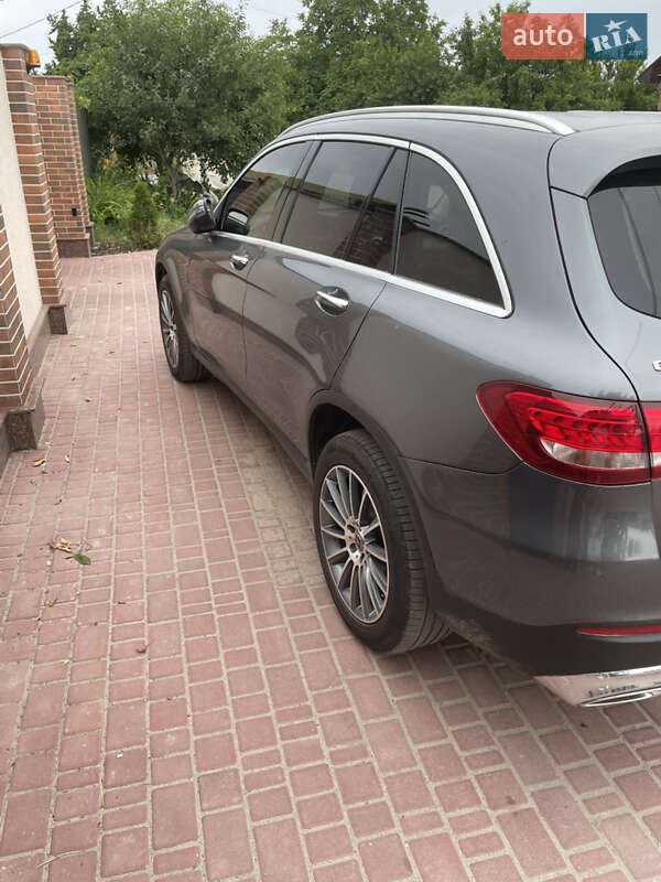 Позашляховик / Кросовер Mercedes-Benz GLC-Class 2018 в Кропивницькому фото 4 Позашляховик / Кросовер Mercedes-Benz GLC-Class 2018 в Кропивницькому