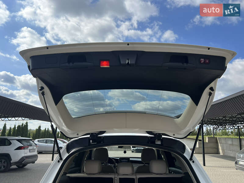 Позашляховик / Кросовер Mercedes-Benz GLC-Class 2019 в Рівному