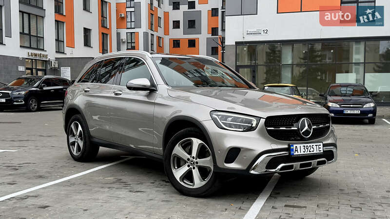 Mercedes-Benz GLC-Class 2019