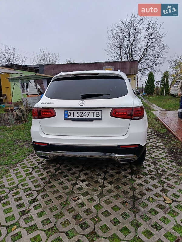 Позашляховик / Кросовер Mercedes-Benz GLC-Class 2020 в Києві