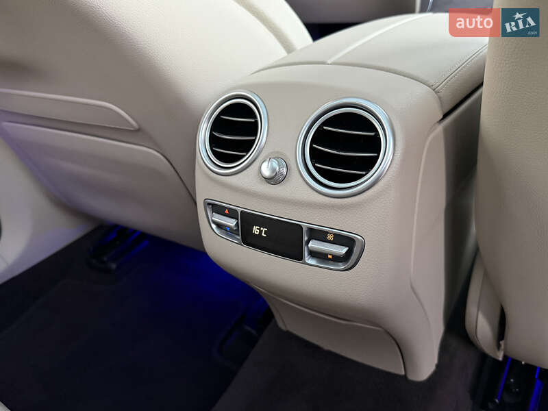 Позашляховик / Кросовер Mercedes-Benz GLC-Class 2021 в Чернівцях