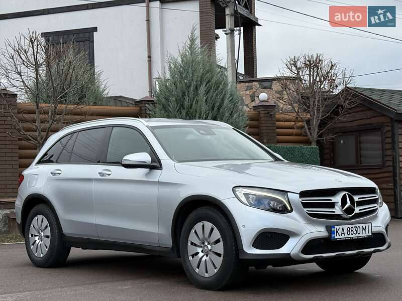 Позашляховик / Кросовер Mercedes-Benz GLC-Class 2016 в Києві