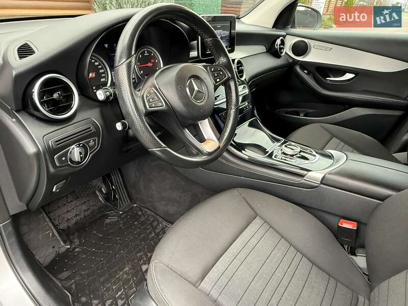Позашляховик / Кросовер Mercedes-Benz GLC-Class 2016 в Києві