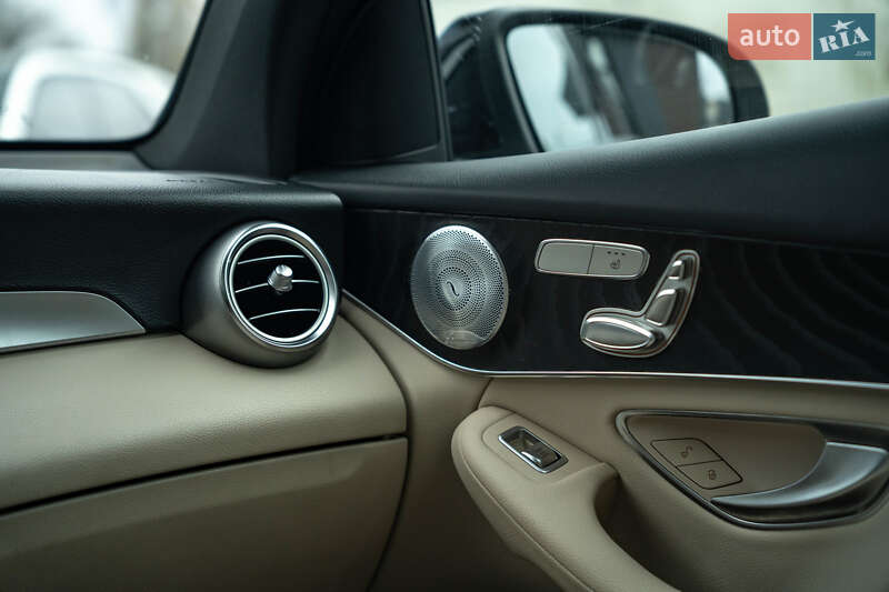 Позашляховик / Кросовер Mercedes-Benz GLC-Class 2018 в Чернівцях фото 32 Позашляховик / Кросовер Mercedes-Benz GLC-Class 2018 в Чернівцях