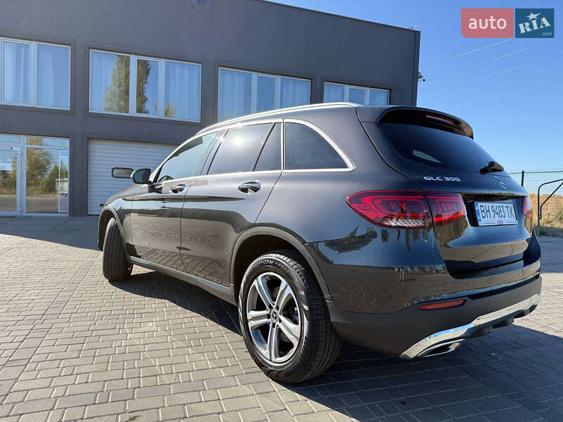 Внедорожник / Кроссовер Mercedes-Benz GLC-Class 2020 в Одессе фото 5 Внедорожник / Кроссовер Mercedes-Benz GLC-Class 2020 в Одессе