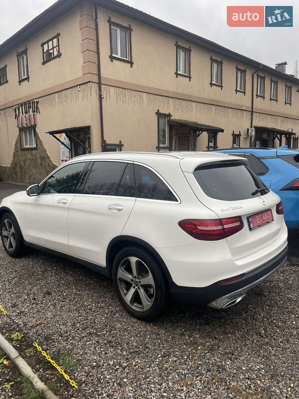 Внедорожник / Кроссовер Mercedes-Benz GLC-Class 2017 в Харькове