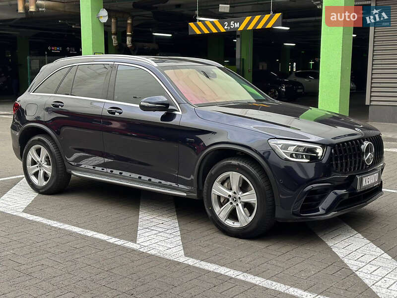 Позашляховик / Кросовер Mercedes-Benz GLC-Class 2021 в Києві