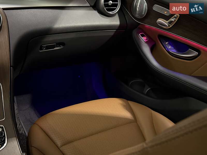 Внедорожник / Кроссовер Mercedes-Benz GLC-Class 2020 в Одессе