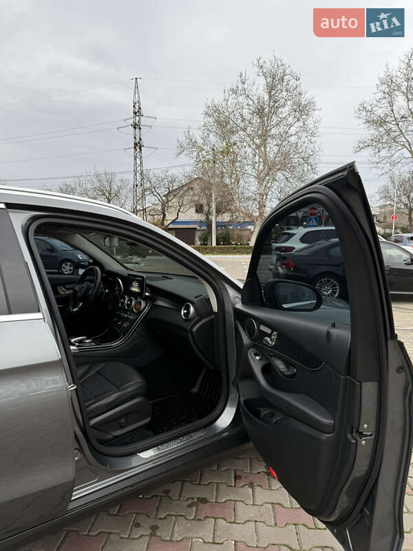 Внедорожник / Кроссовер Mercedes-Benz GLC-Class 2016 в Одессе