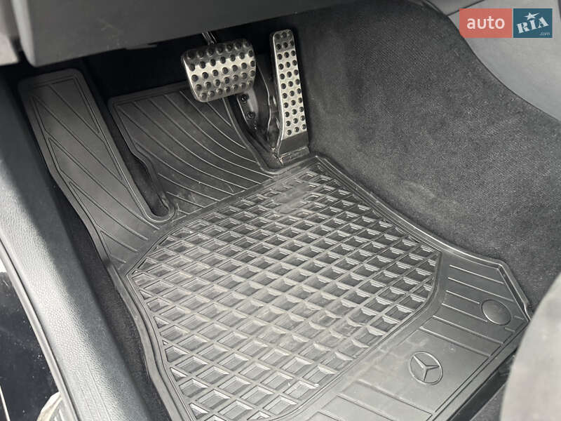 Позашляховик / Кросовер Mercedes-Benz GLC-Class 2019 в Києві