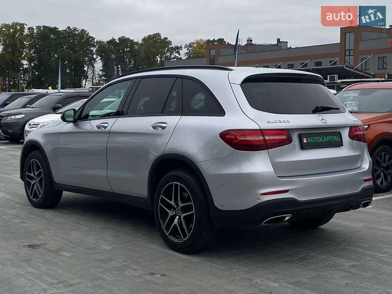 Внедорожник / Кроссовер Mercedes-Benz GLC-Class 2018 в Киеве