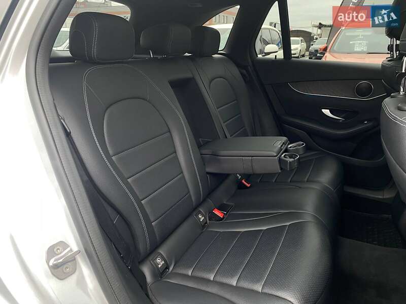 Внедорожник / Кроссовер Mercedes-Benz GLC-Class 2018 в Киеве