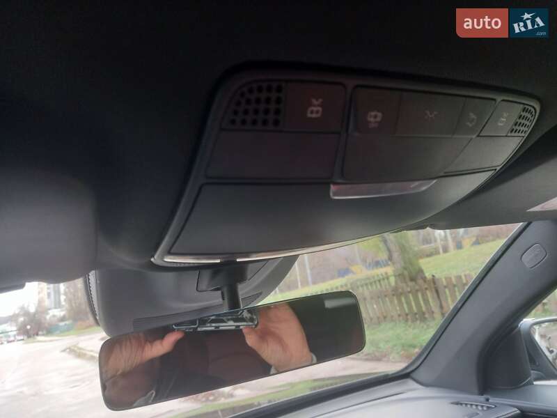 Внедорожник / Кроссовер Mercedes-Benz GLC-Class 2022 в Киеве