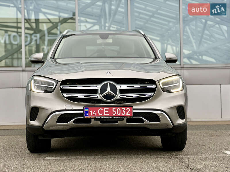 Позашляховик / Кросовер Mercedes-Benz GLC-Class 2020 в Києві фото 4 Позашляховик / Кросовер Mercedes-Benz GLC-Class 2020 в Києві