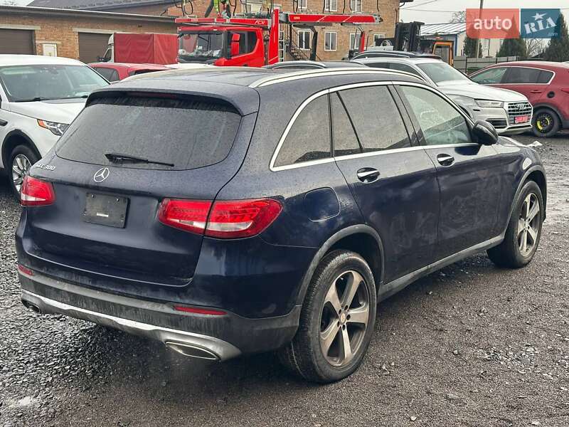Внедорожник / Кроссовер Mercedes-Benz GLC-Class 2016 в Луцке