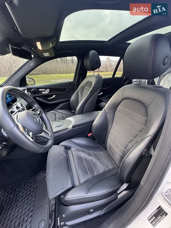 Внедорожник / Кроссовер Mercedes-Benz GLC-Class 2019 в Киеве
