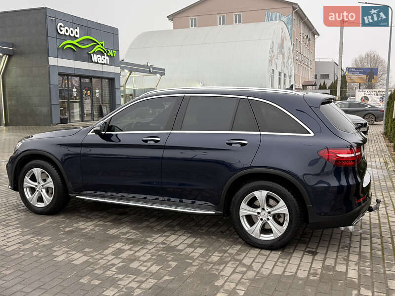 Внедорожник / Кроссовер Mercedes-Benz GLC-Class 2017 в Киеве фото 30 Внедорожник / Кроссовер Mercedes-Benz GLC-Class 2017 в Киеве