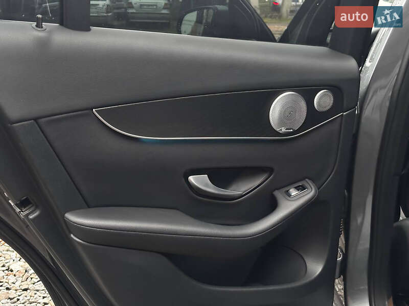 Позашляховик / Кросовер Mercedes-Benz GLC-Class 2017 в Львові