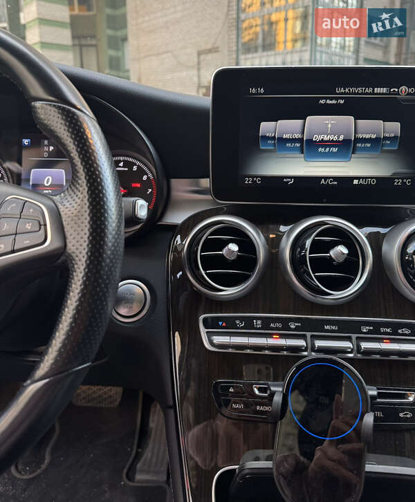 Позашляховик / Кросовер Mercedes-Benz GLC-Class 2015 в Києві