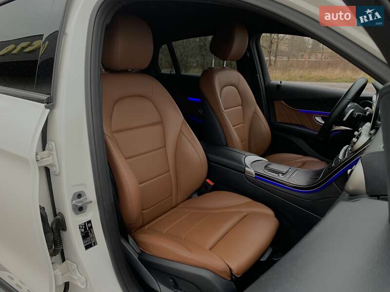 Внедорожник / Кроссовер Mercedes-Benz GLC-Class 2021 в Бердичеве