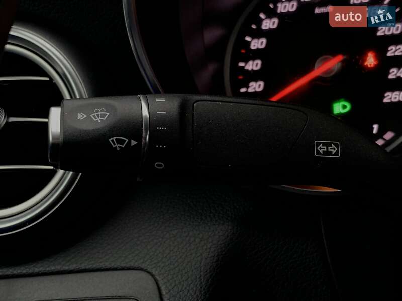 Внедорожник / Кроссовер Mercedes-Benz GLC-Class 2021 в Бердичеве