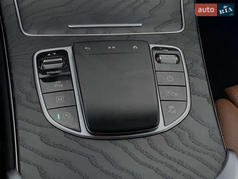 Внедорожник / Кроссовер Mercedes-Benz GLC-Class 2021 в Бердичеве