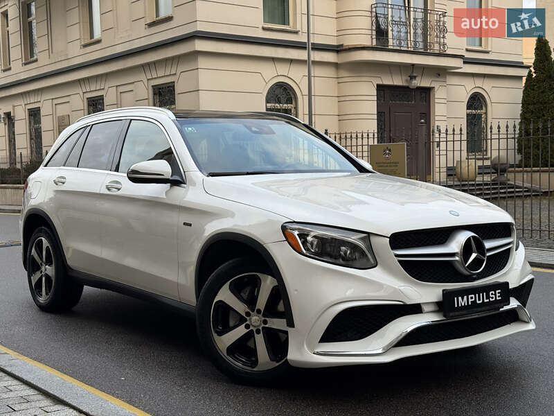 Mercedes-Benz GLC-Class 2016