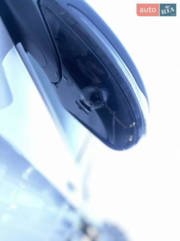 Внедорожник / Кроссовер Mercedes-Benz GLC-Class 2020 в Киеве