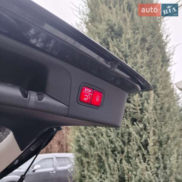 Внедорожник / Кроссовер Mercedes-Benz GLC-Class 2018 в Киеве