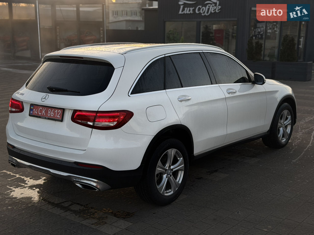 Панорама
Бурмістер
Пам?ять сидінь 
Комфорт сидіння 
Старт стоп
Без ключ 
Сліпі зони
Великий монітор 
Електро багажник
Та багато іншого

З нюансів:
Тріщина на лобовому
Дрібна косметика

Технічно без зауважень 
Телефонуйте 
Ціна відподає стану авто
Торг символічний біля авто !
Телефонуйте 