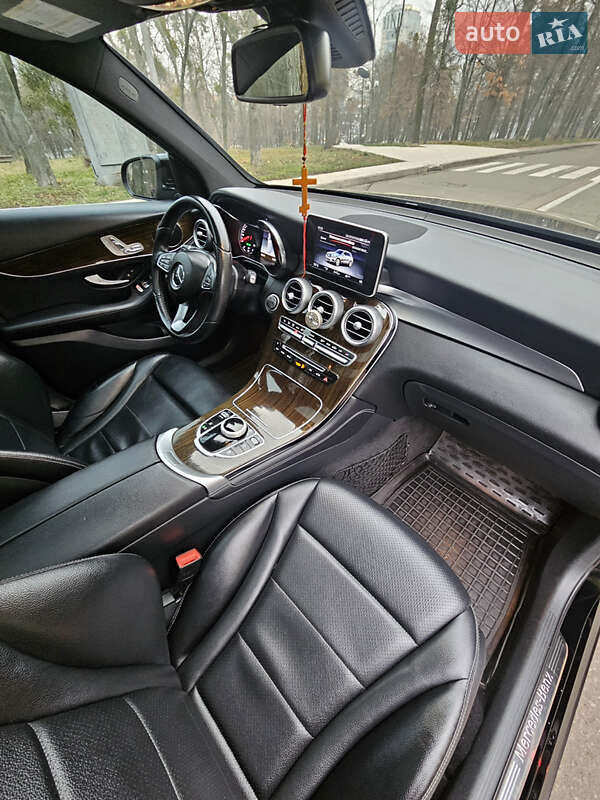 Позашляховик / Кросовер Mercedes-Benz GLC-Class 2017 в Житомирі
