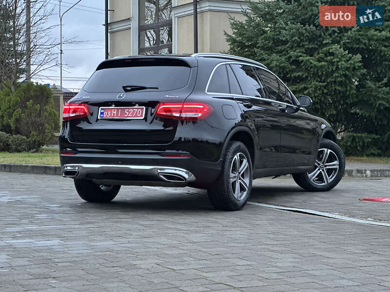 Позашляховик / Кросовер Mercedes-Benz GLC-Class 2019 в Сарнах