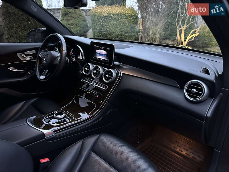 Позашляховик / Кросовер Mercedes-Benz GLC-Class 2019 в Сарнах