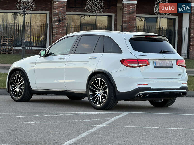 Внедорожник / Кроссовер Mercedes-Benz GLC-Class 2016 в Киеве фото 8 Внедорожник / Кроссовер Mercedes-Benz GLC-Class 2016 в Киеве