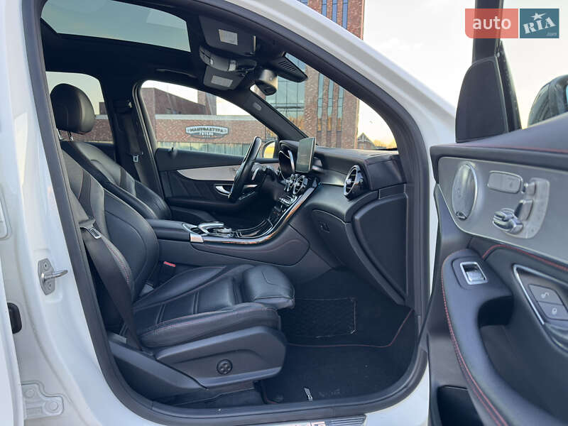 Внедорожник / Кроссовер Mercedes-Benz GLC-Class 2016 в Киеве фото 22 Внедорожник / Кроссовер Mercedes-Benz GLC-Class 2016 в Киеве