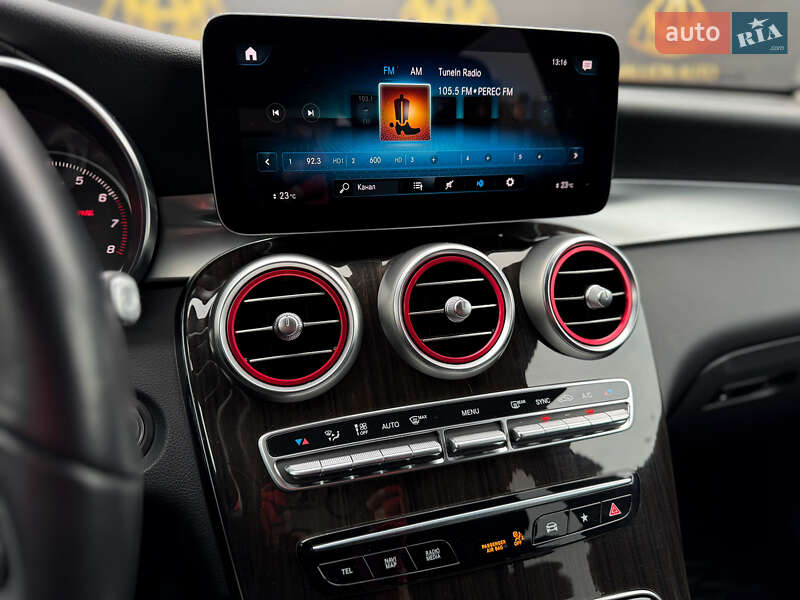 Внедорожник / Кроссовер Mercedes-Benz GLC-Class 2019 в Киеве фото 29 Внедорожник / Кроссовер Mercedes-Benz GLC-Class 2019 в Киеве