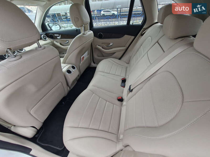Позашляховик / Кросовер Mercedes-Benz GLC-Class 2019 в Києві