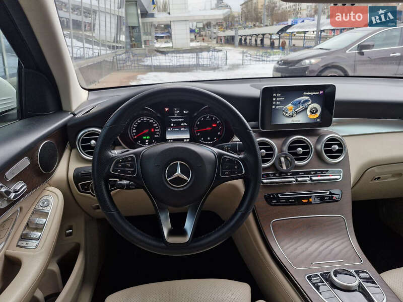 Позашляховик / Кросовер Mercedes-Benz GLC-Class 2019 в Києві