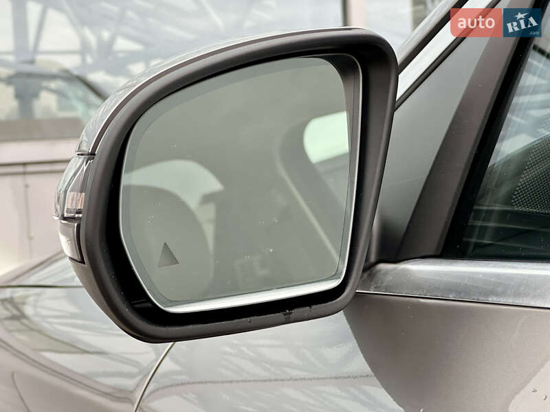 Позашляховик / Кросовер Mercedes-Benz GLC-Class 2020 в Києві