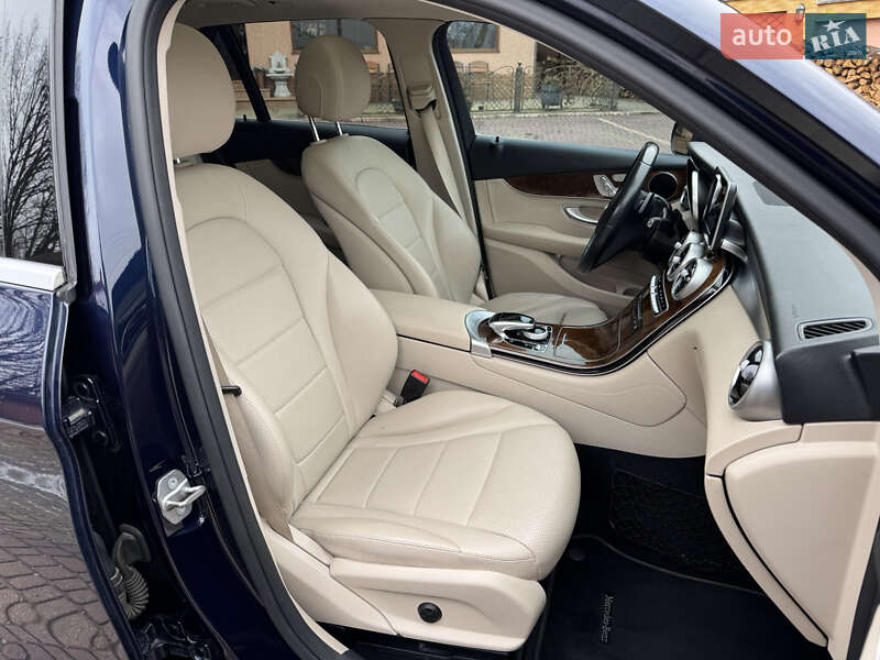 Внедорожник / Кроссовер Mercedes-Benz GLC-Class 2016 в Мукачево